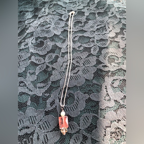 Pink Garnet, Pearl & Crystal Necklace on Silver Chain - Picture 9 of 12